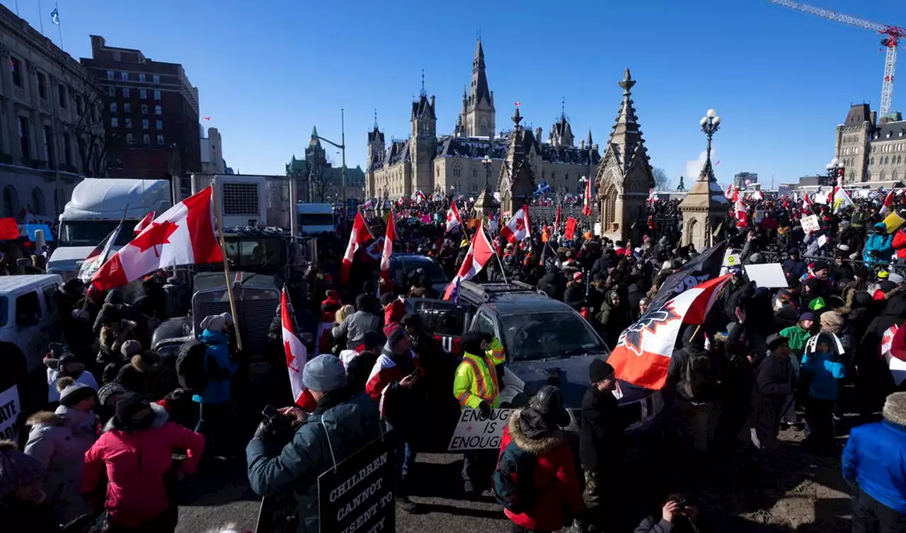 Thousands protest COVID mandates and restrictions in Ottawa