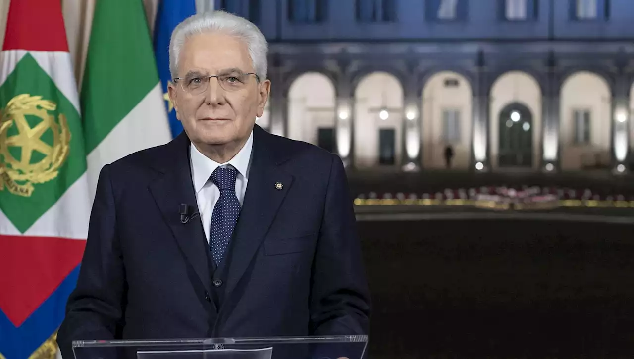 Il discorso di Mattarella dopo la rielezione al Quirinale: 'Grazie per la fiducia, il dovere di non sottrarmi prevale sulle mie attese'