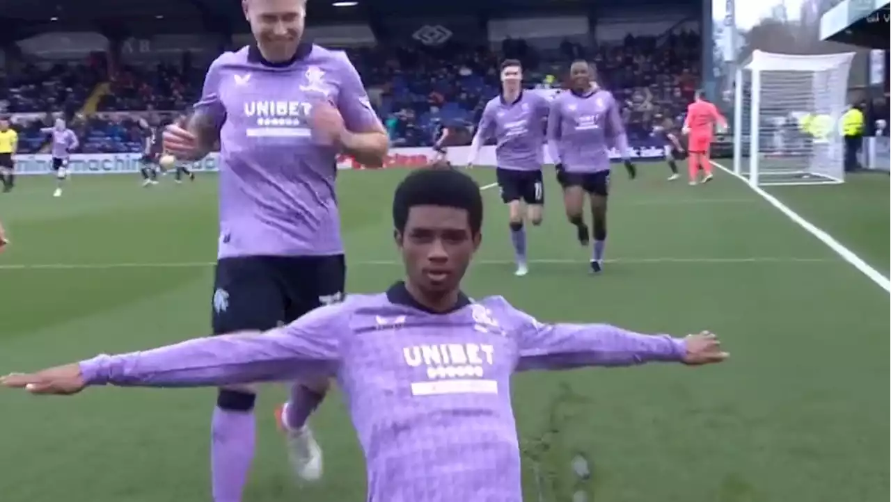 Diallo scores on Rangers debut following Man United loan and fans already have chant