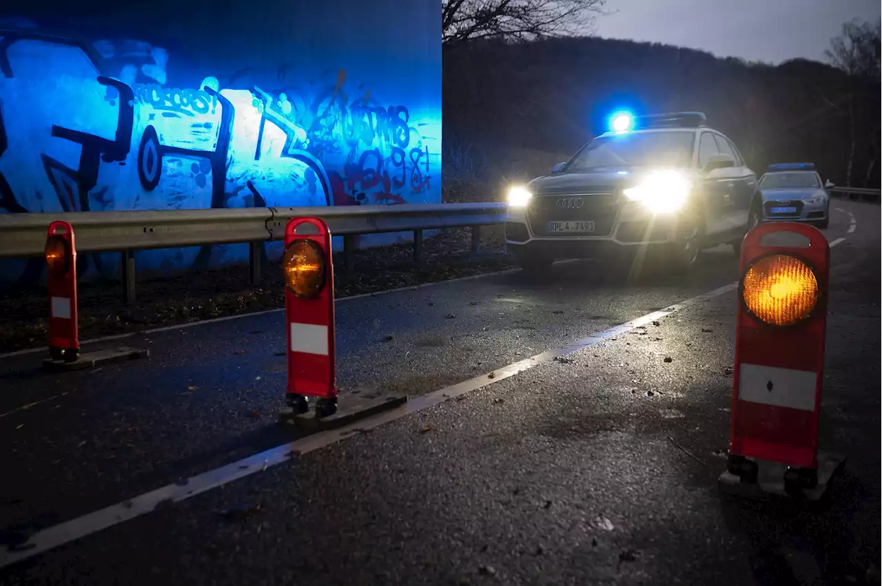 Schüsse auf Polizisten - Festnahme von zwei Verdächtigen