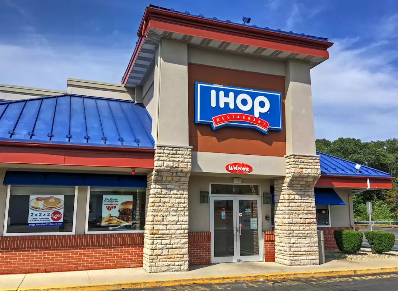 7 Secrets IHOP Doesn’t Want You To Know — Eat This Not That