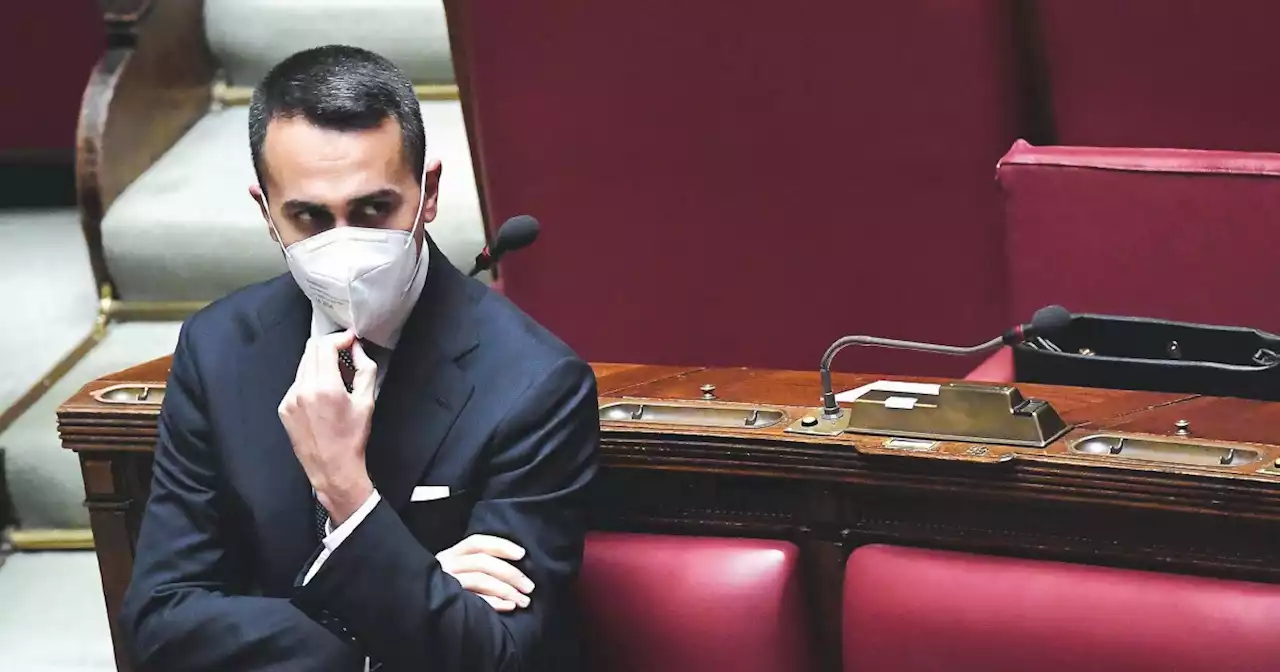 Di Maio: promesse al Caimano, Casini, Casellati & C. 50 sfumature di Gigino - Il Fatto Quotidiano