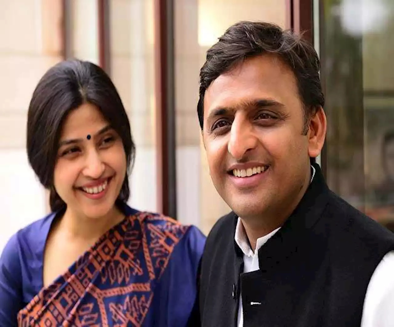 UP Election 2022: डिंपल भाभी और अखिलेश भैया पर नहीं है अपना कोई भी वाहन, पढ़ें सपा मुखिया की संपत्ति का ब्यौरा