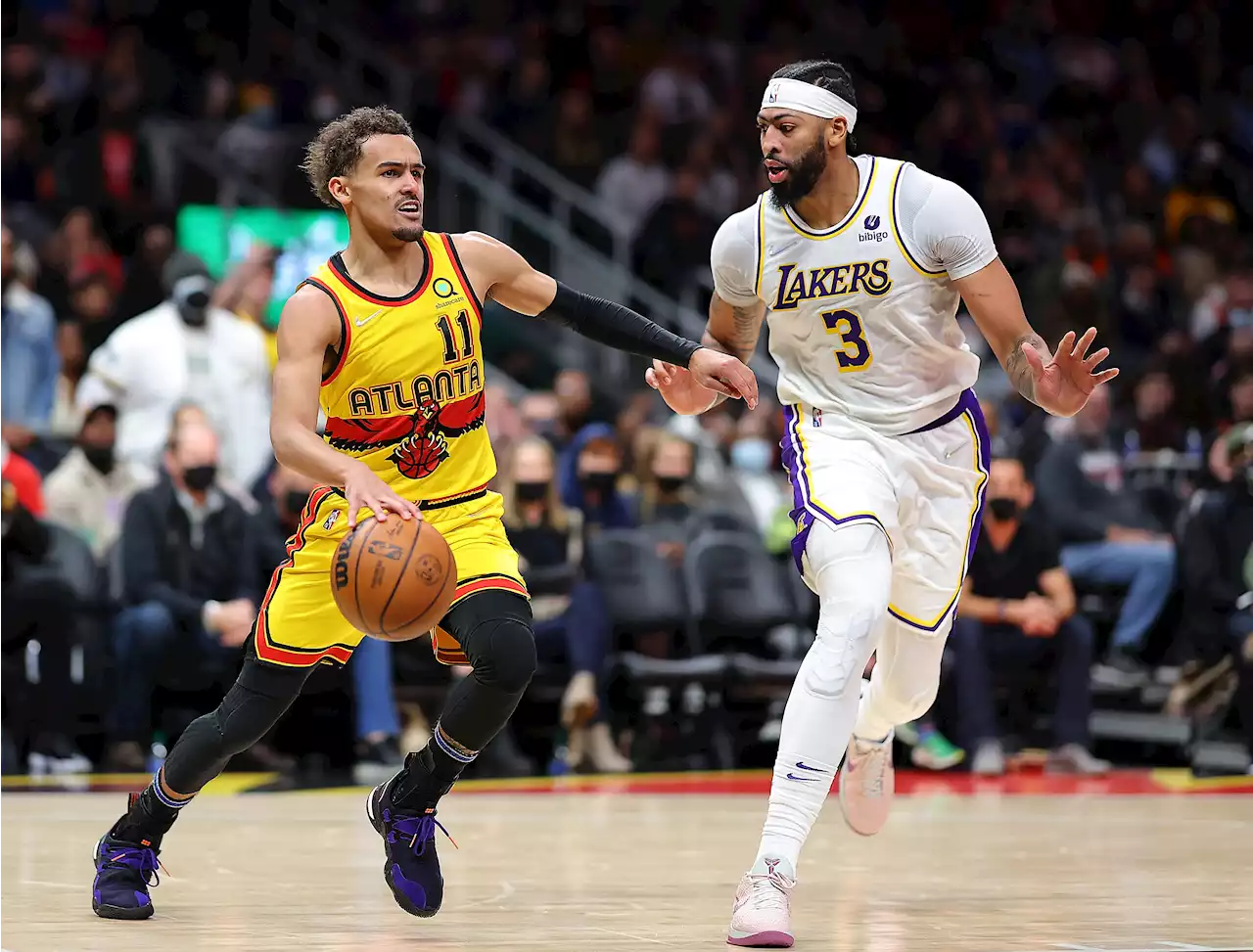 Without LeBron James, Lakers Drop Third Straight to Hawks 129-121