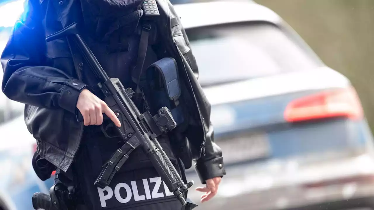 Polizisten erschossen: Tatverdächtiger ist polizeibekannt