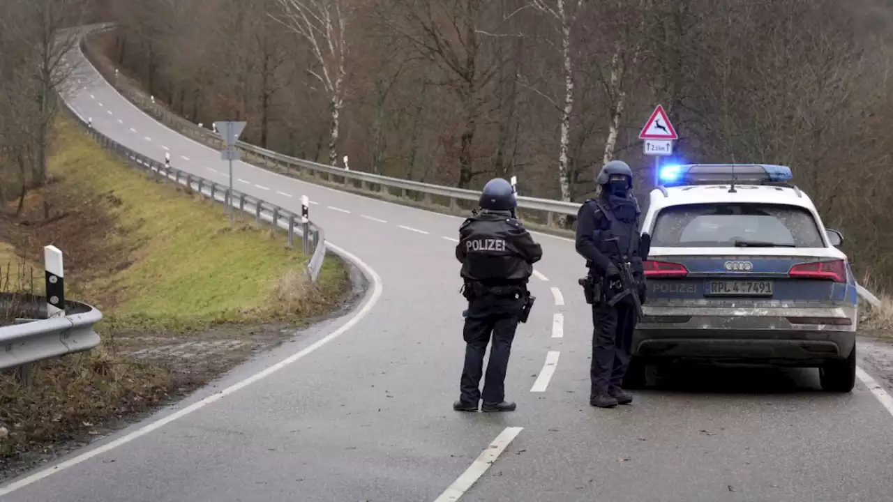 Im Kreis Kusel werden zwei Polizisten im Dienst erschossen