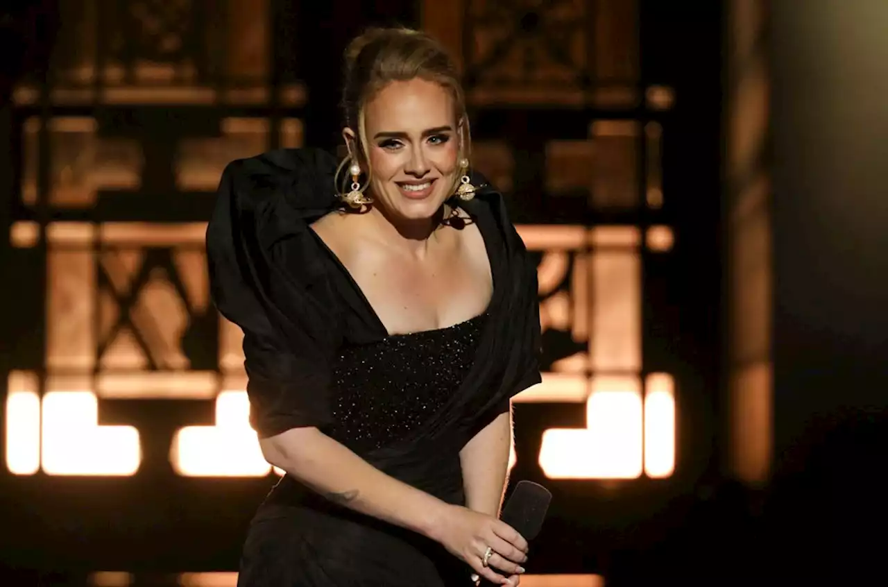 Adele’s ‘30’ Spends Sixth Week at No. 1 on Billboard 200, ‘Encanto’ Hits Top 10