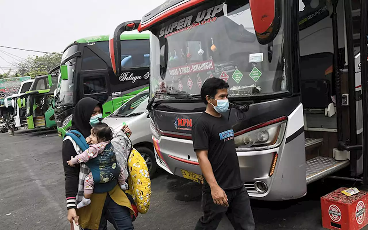 Perpanjangan PPKM, Ini Syarat Perjalanan Laut dan Darat per Januari 2022 | Ekonomi - Bisnis.com