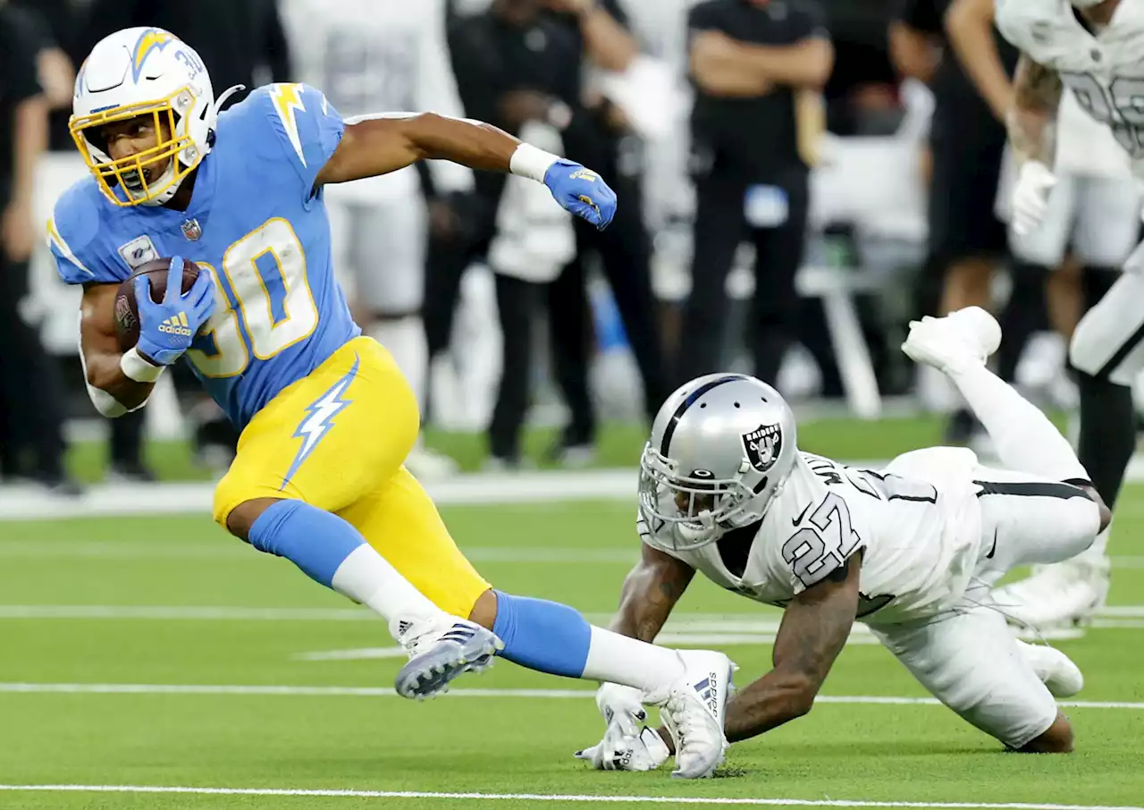 NFL Finale Will Be Showdown For Playoffs: Chargers At Raiders