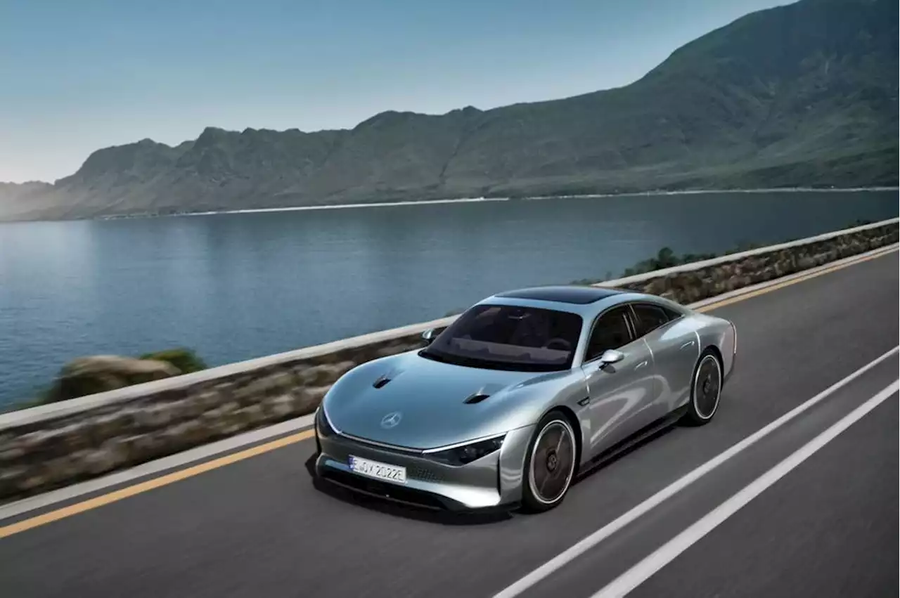 Mercedes-Benz Vision EQXX Electric Car Prioritizes Efficiency & Range