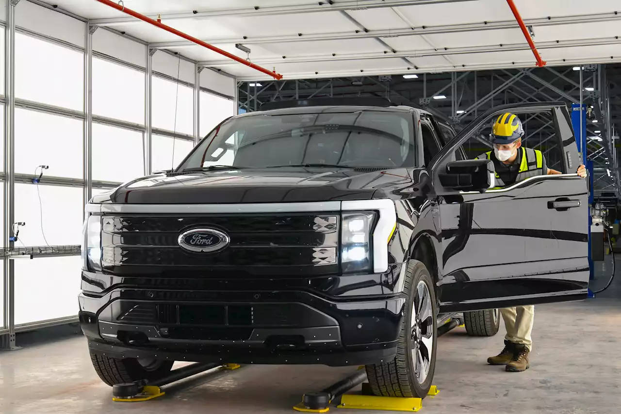 Ford to double F-150 Lightning production to 150,000 electric trucks per year