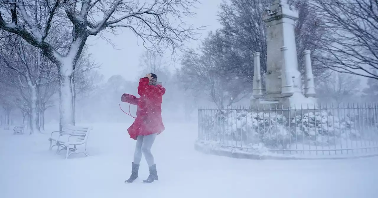 Winter storm leaves thousands without power across mid-Atlantic