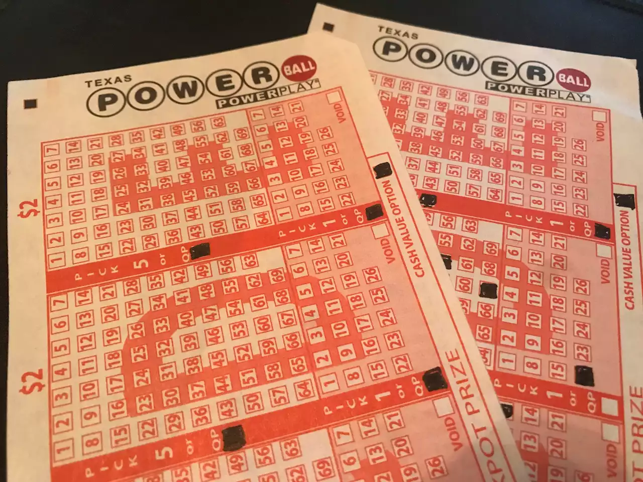 Powerball drawing for 01/03/22, Monday jackpot is $522 million