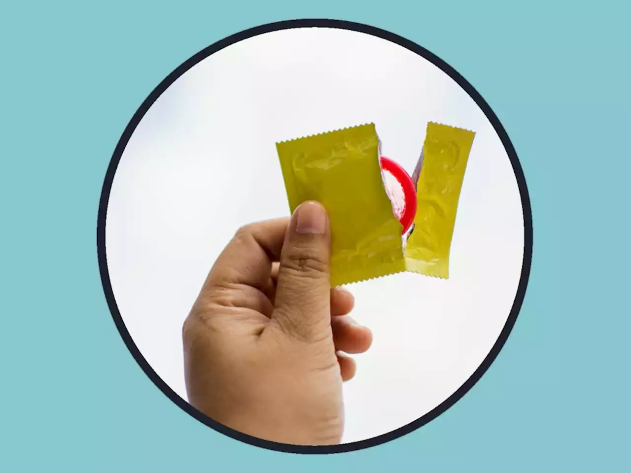 The Biggest Mistakes We Make When We Talk About Condoms, According to Sex Educators