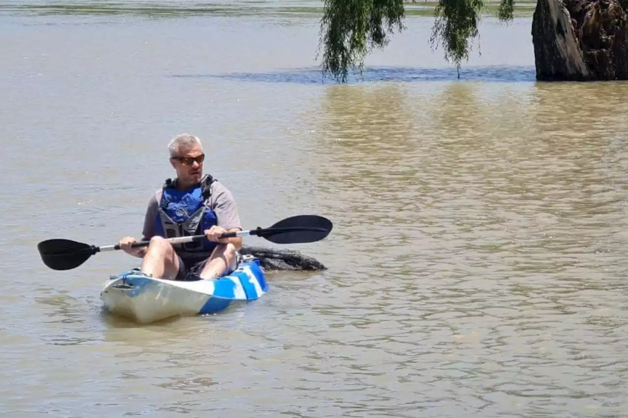 Close call for wildlife rescuer after being swept away by Vaal River rapids