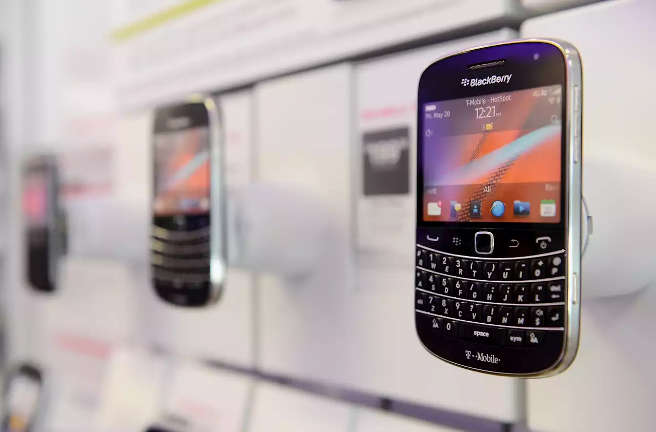 BlackBerry’s classic smartphone stops working Tuesday