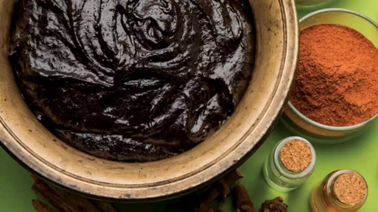 Chyawanprash Recipe: सर्दियों में इम्युनिटी बढ़ाने के लिए बेस्ट है च्यवनप्राश, घर पर ऐसे करें तैयार