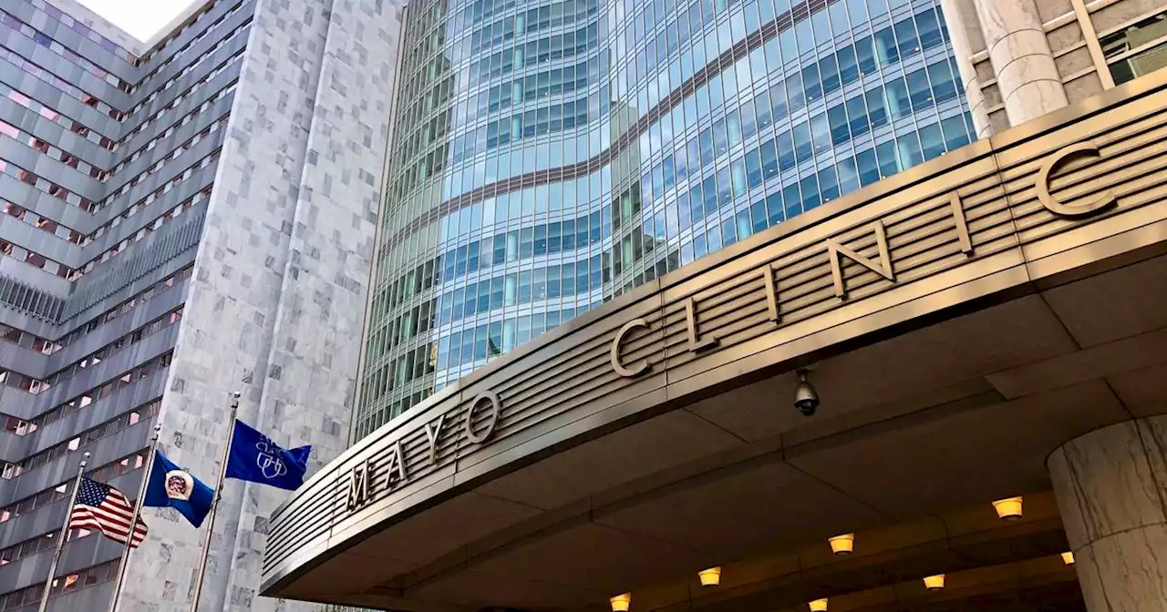 Mayo Clinic fires 700 unvaccinated employees