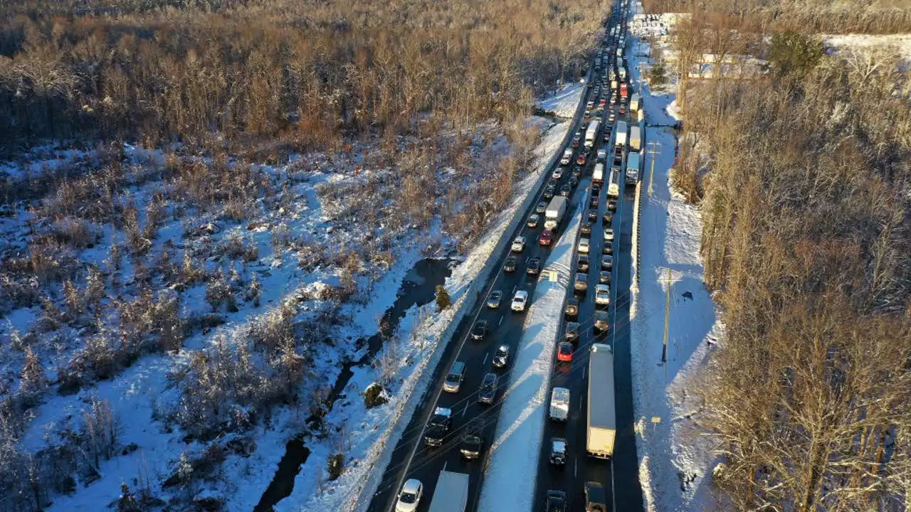 I-95 in Virginia reopens after drivers stranded overnight in freezing temps