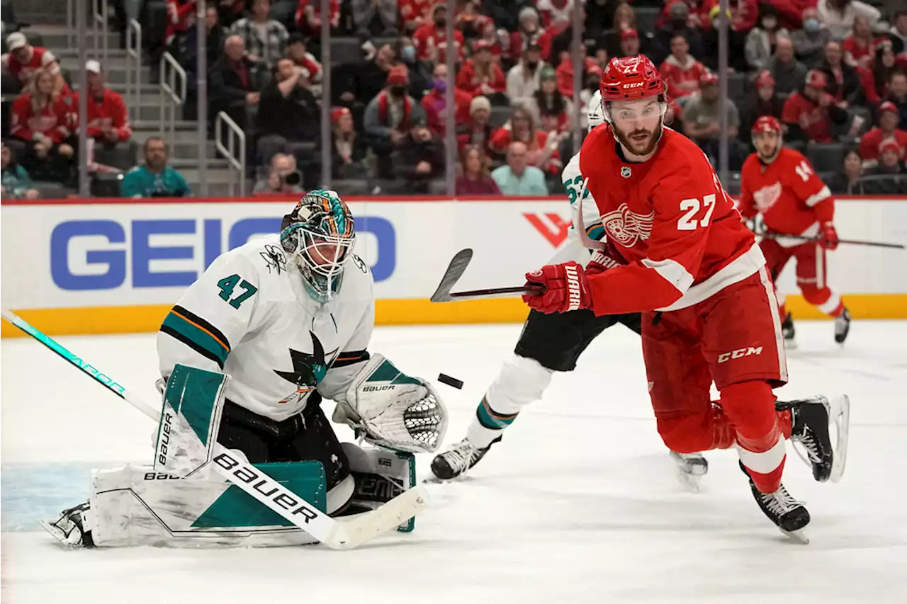 Without two key players, Sharks fall apart in loss to Detroit Red Wings