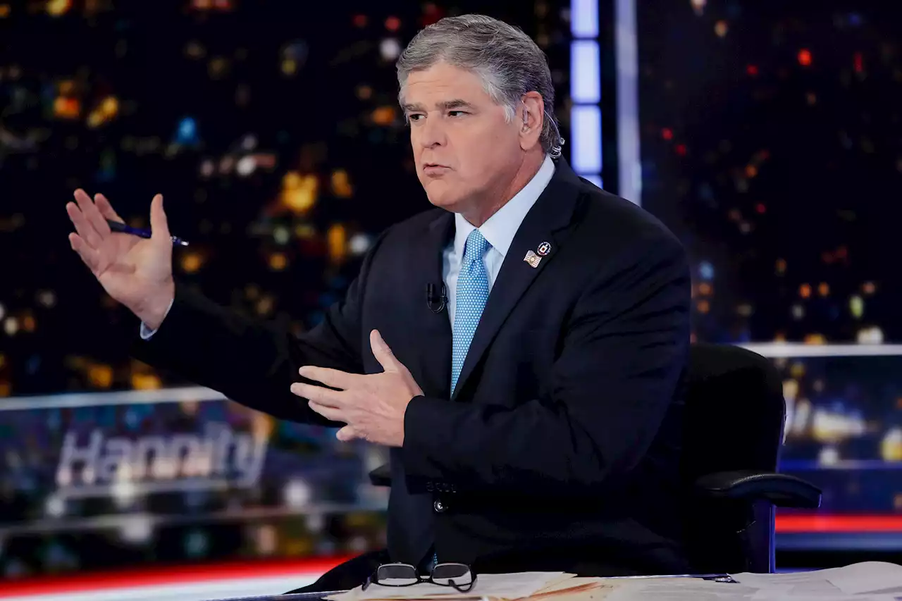 The Jan. 6 Committee Wants Sean Hannity to Answer for His Texts With Meadows, Talks With Trump