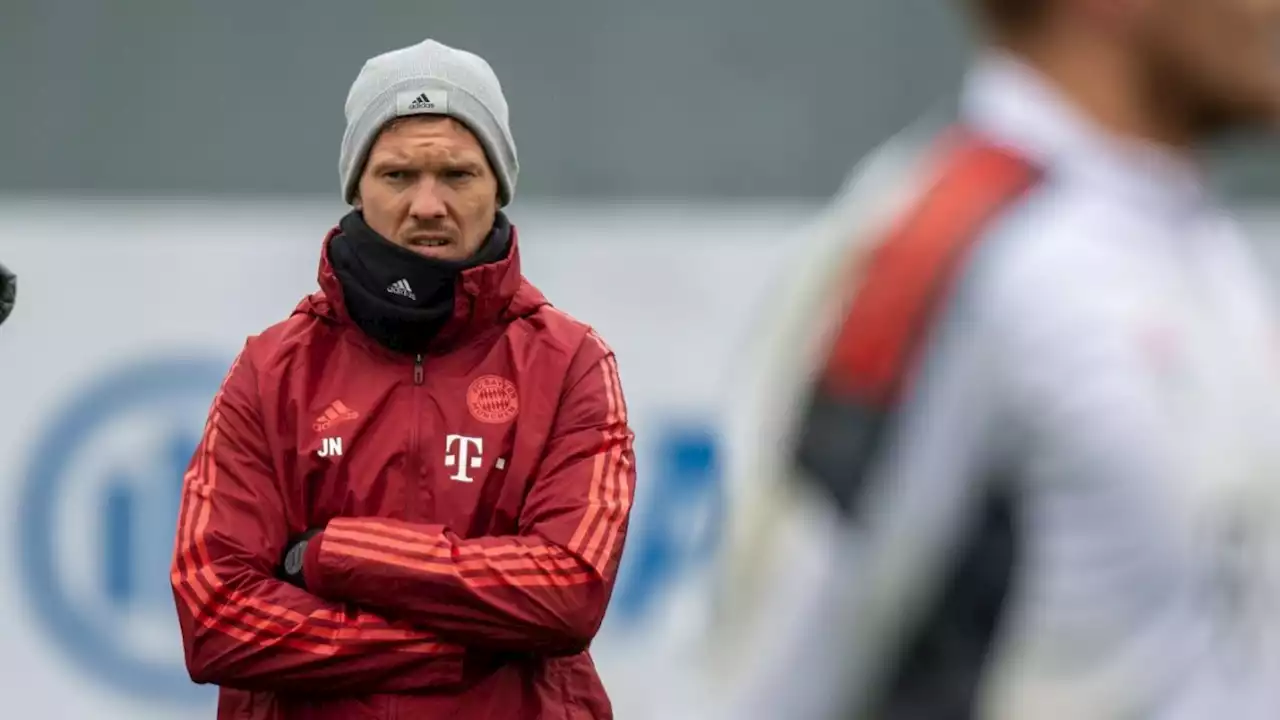 Bundesliga - Gladbachs Eberl: FC Bayern möchte Spiel absetzen