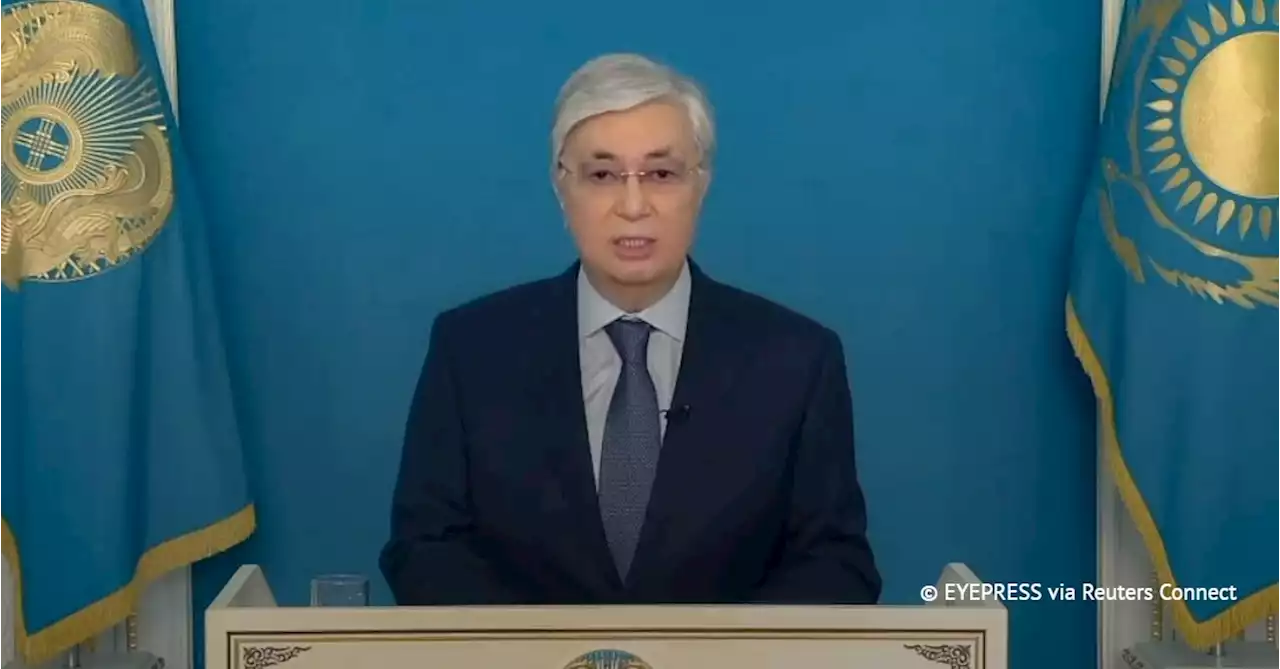 Токаев на фоне беспорядков сменил Назарбаева во главе Совбеза и пообещал жесткие действия