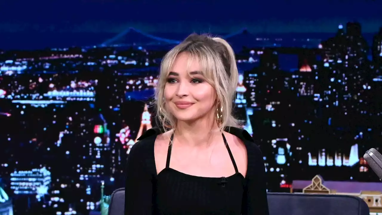 Sabrina Carpenter Threw It Back to Y2K with Her LBD