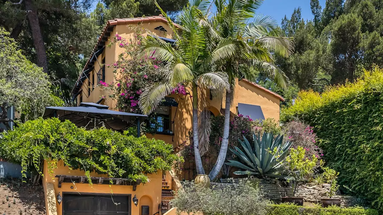 Emma Roberts and Garrett Hedlund Sell One of Their L.A. Homes