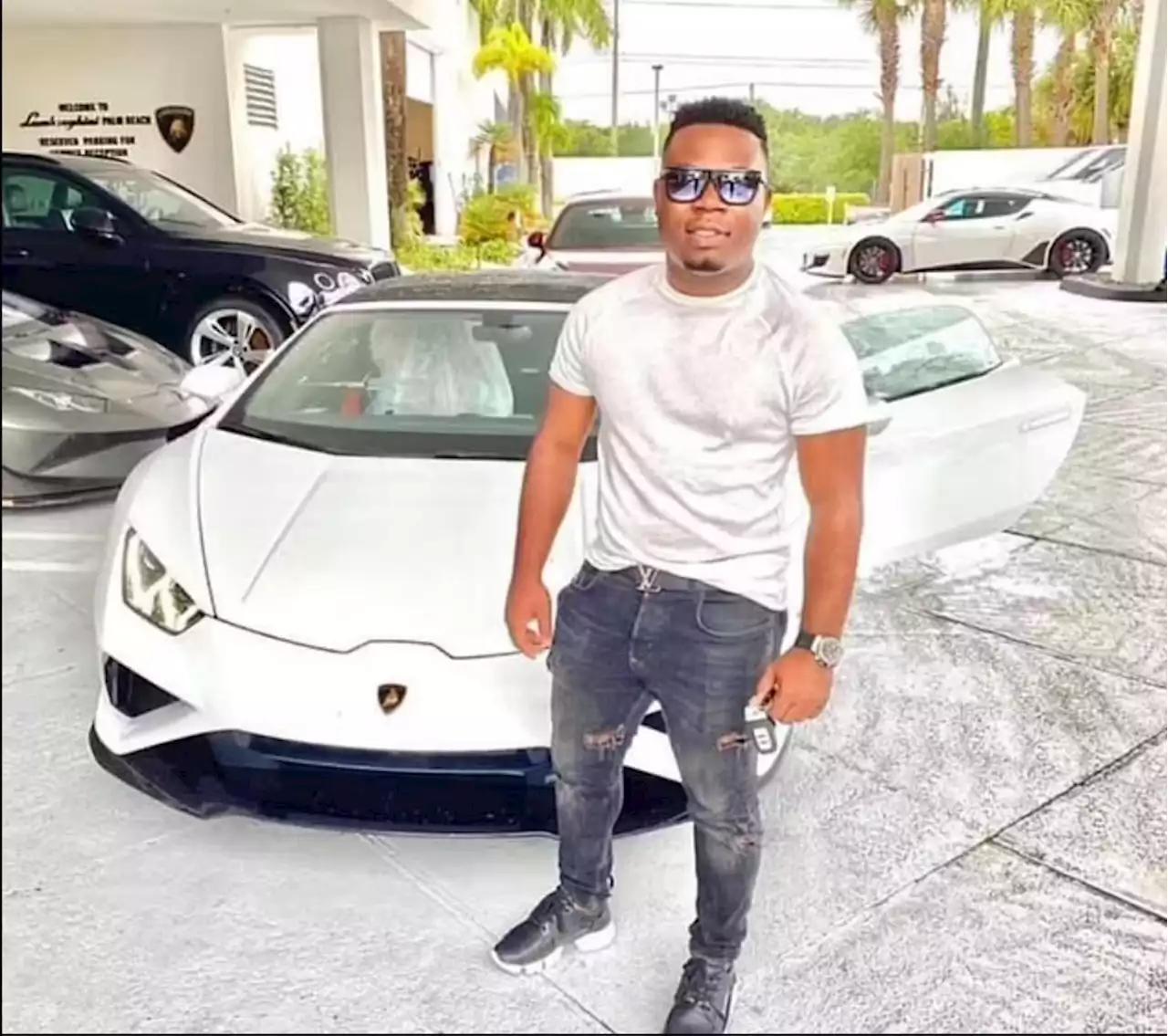 Lelaki guna duit bantuan Covid-19 beli Lamborghini, jam tangan Rolex - Utusan Digital