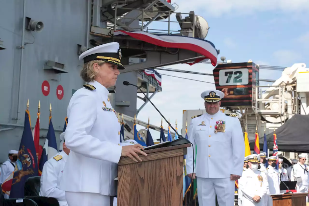 Navy captain becomes 1st woman to command US nuclear carrier