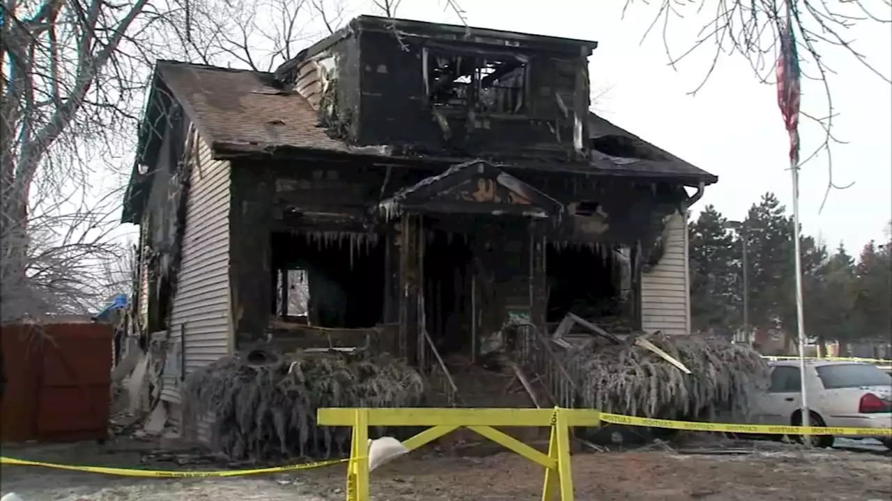 River Grove house fire leaves 3 dead, 1 injured