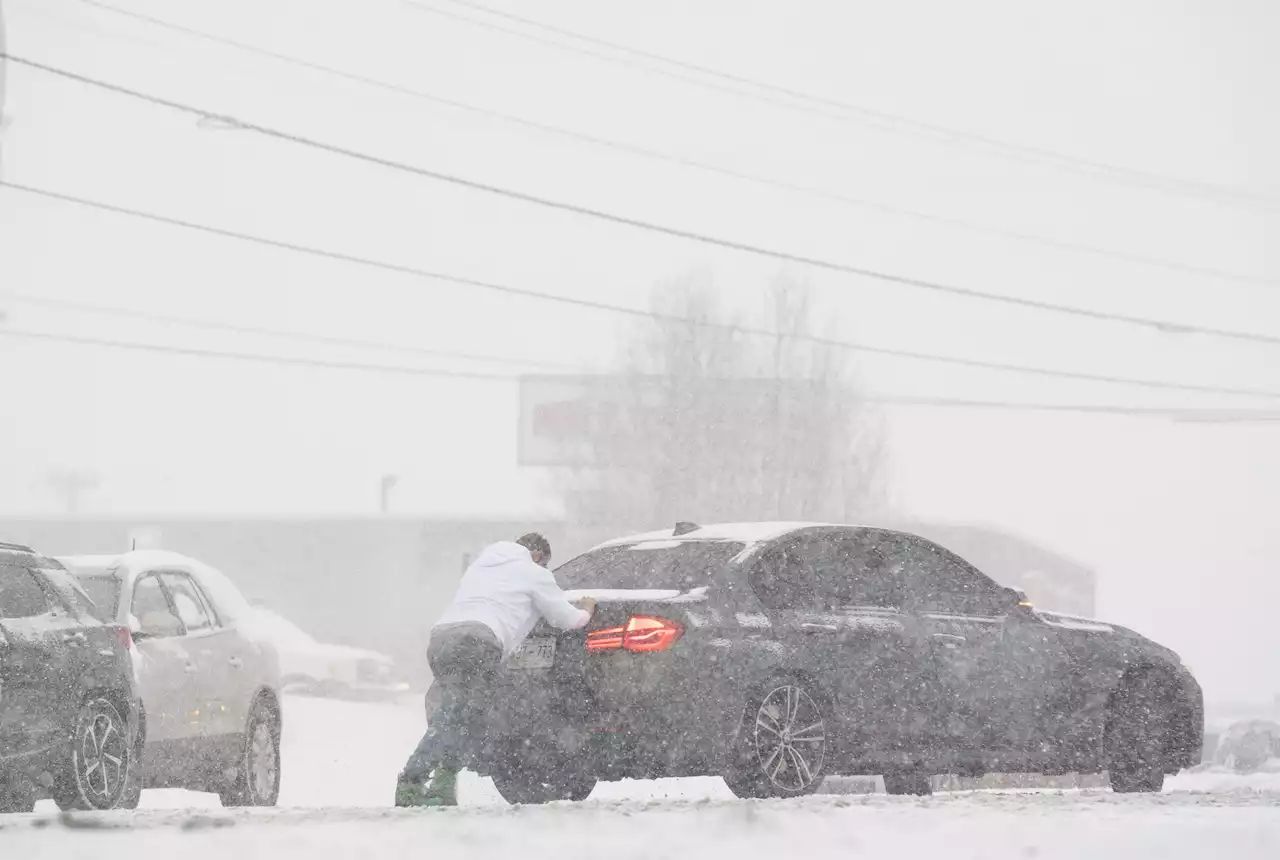 Winter storm blanketing parts of South with snow, ice | AP News