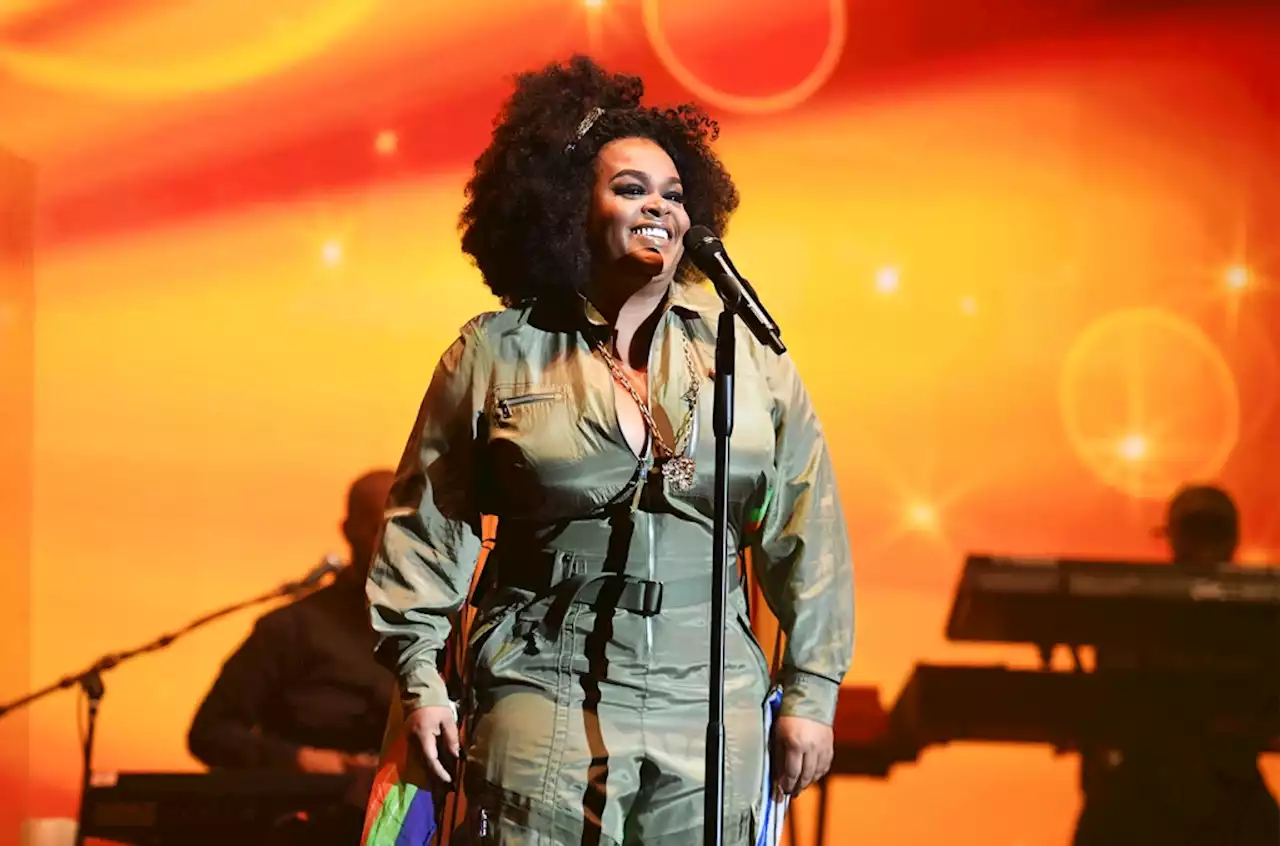 Jill Scott Shuts Down Sex Tape Rumors: ‘Y’all Too Much’