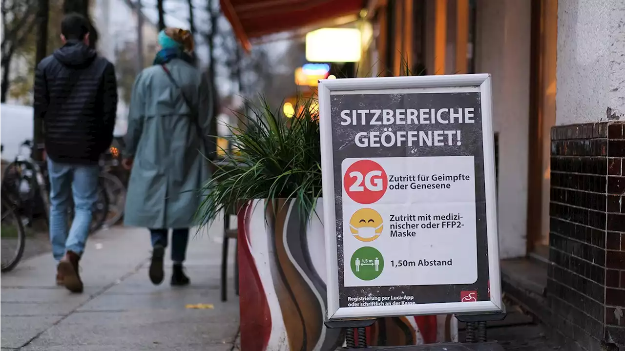 Giffey offen für schärfere 2G-Plus-Regel in Gastronomie