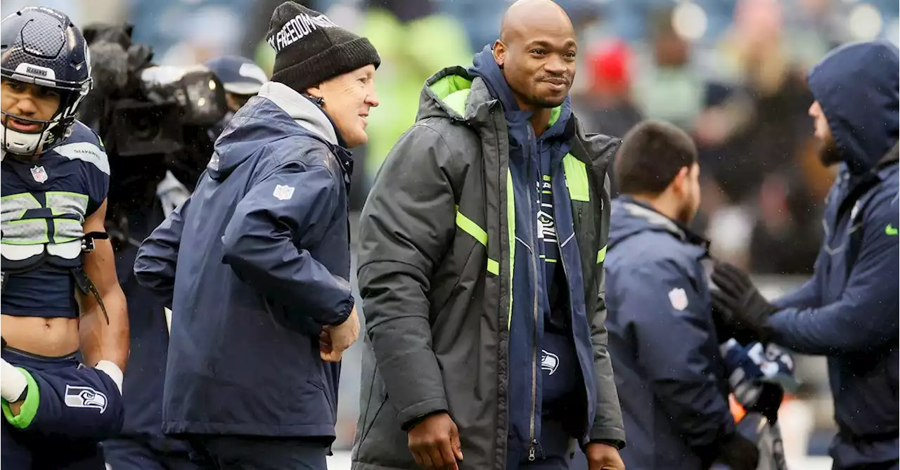 Adrian Peterson was the perfect coach for Rashaad Penny, keep it going