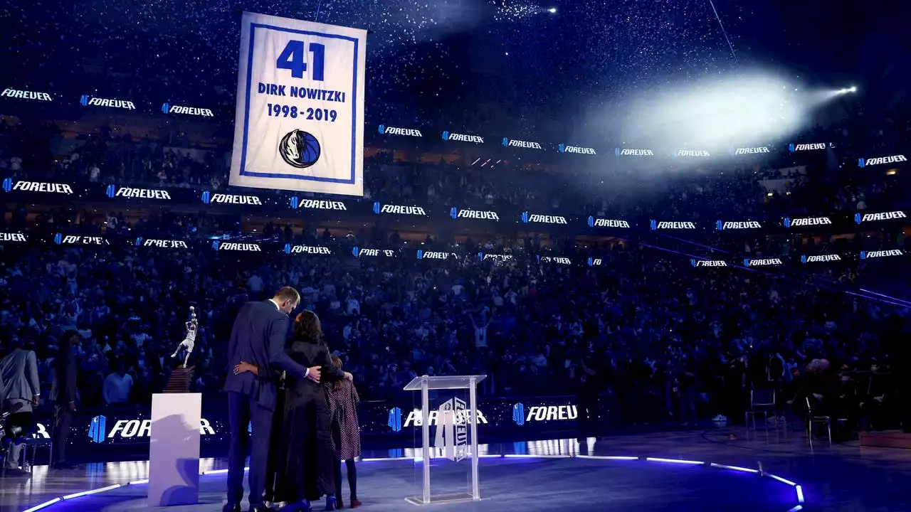 Dallas Mavericks retire Dirk Nowitzki's #41 jersey in special tribute