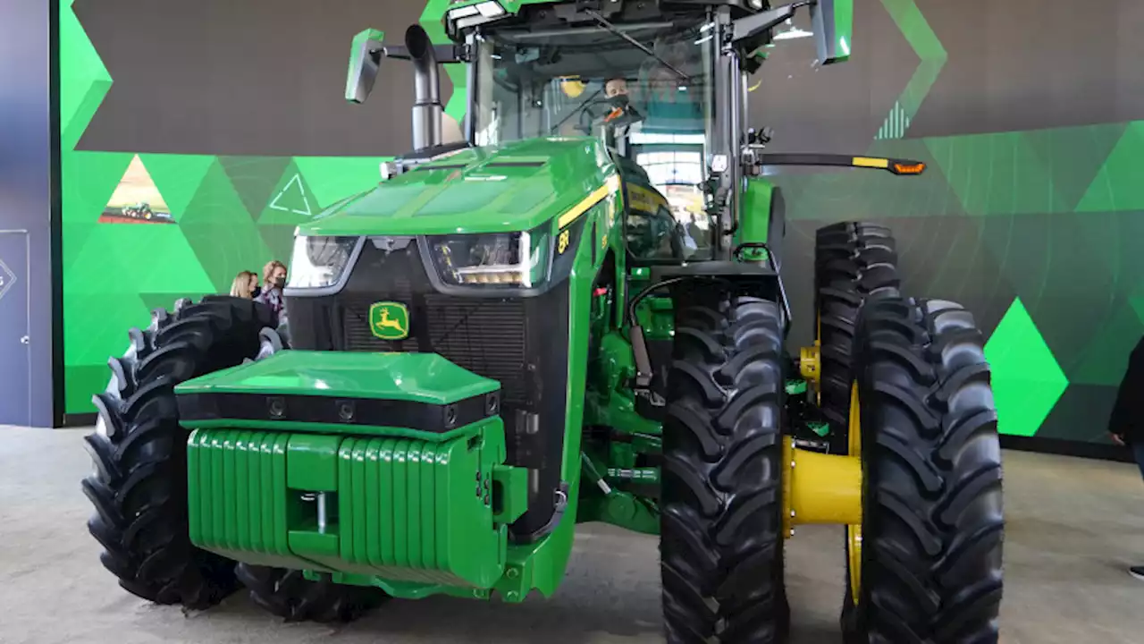 John Deere’s Fully Autonomous Tractor is Finally Here (Pretty Much)