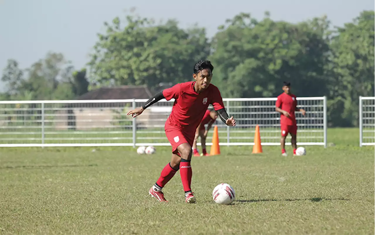 Persis Solo Pinjamkan Dua Pemainnya ke PSS Sleman