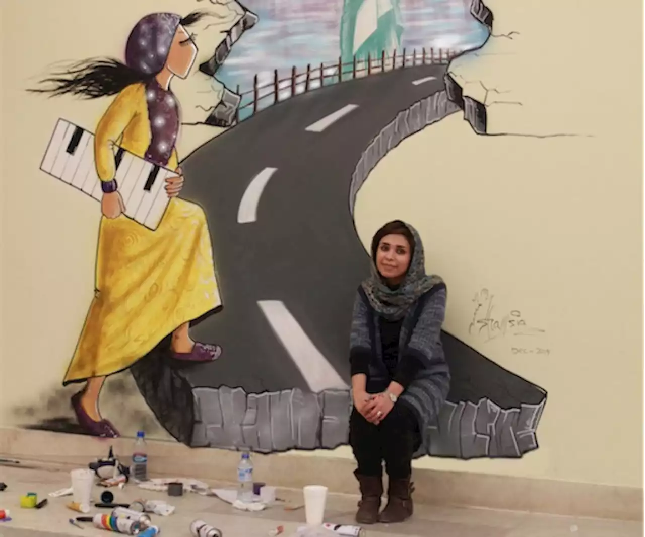 Afghan Artist Shamsia Hassani Wants Afghanistan To Be Known for Its Arts