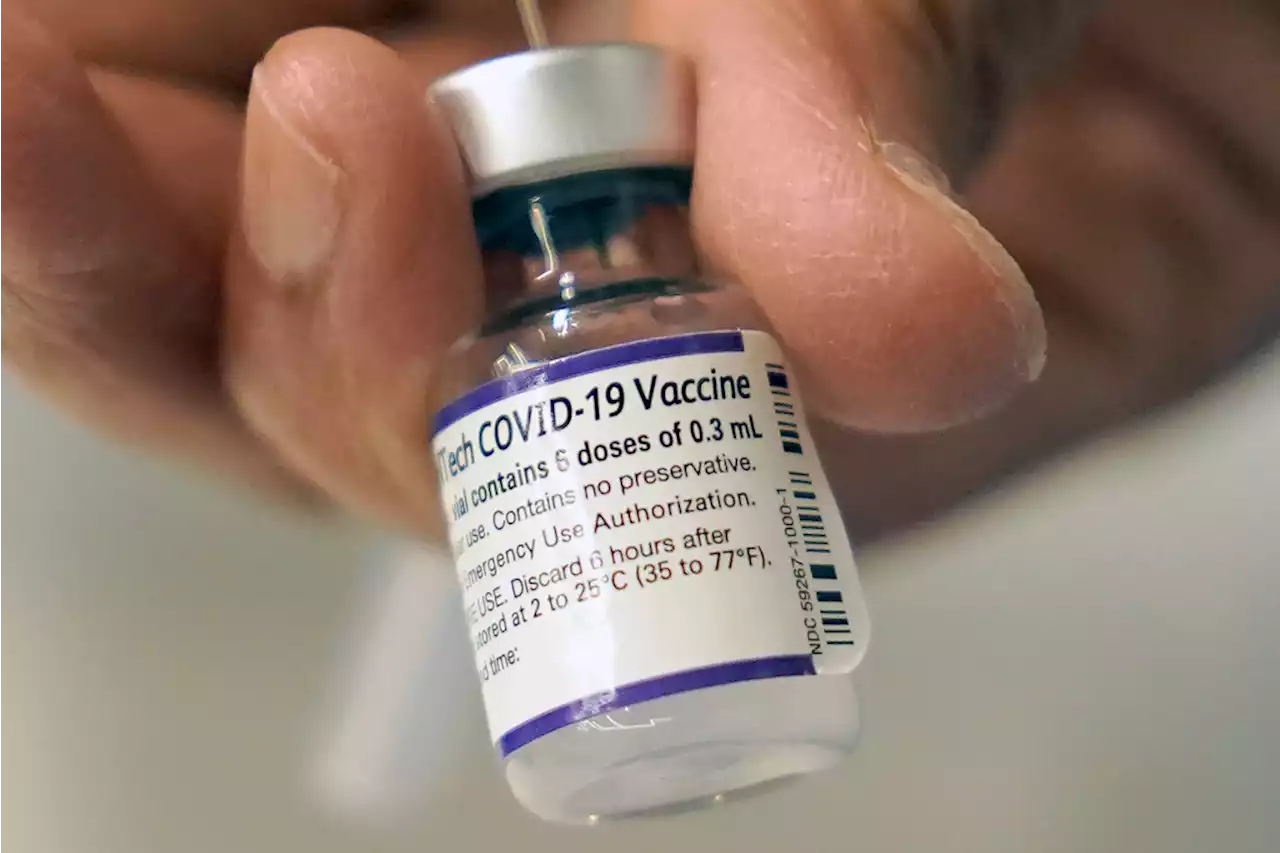 US urges COVID booster shots starting at age 12