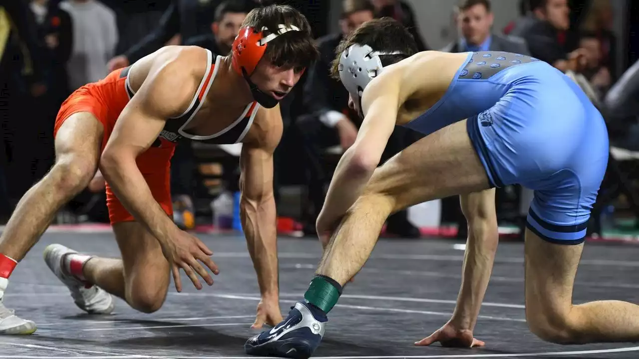 N.J. wrestlers in the college national wrestling rankings, including 3 at No. 1