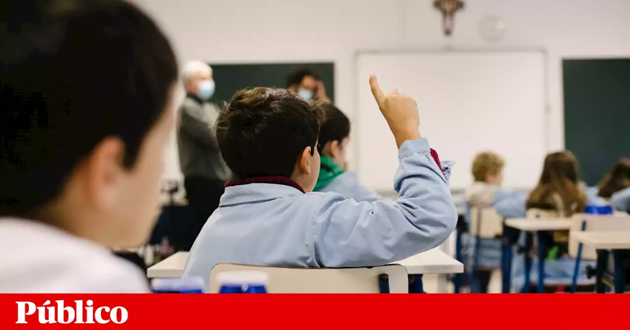 Crianças que contactam com caso de covid-19 na escola: sem isolamento, mas com teste