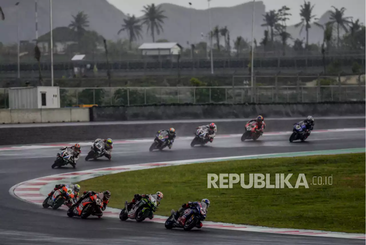 900 Tiket MotoGP Mandalika Seharga Rp15 Juta Ludes Terjual |Republika Online