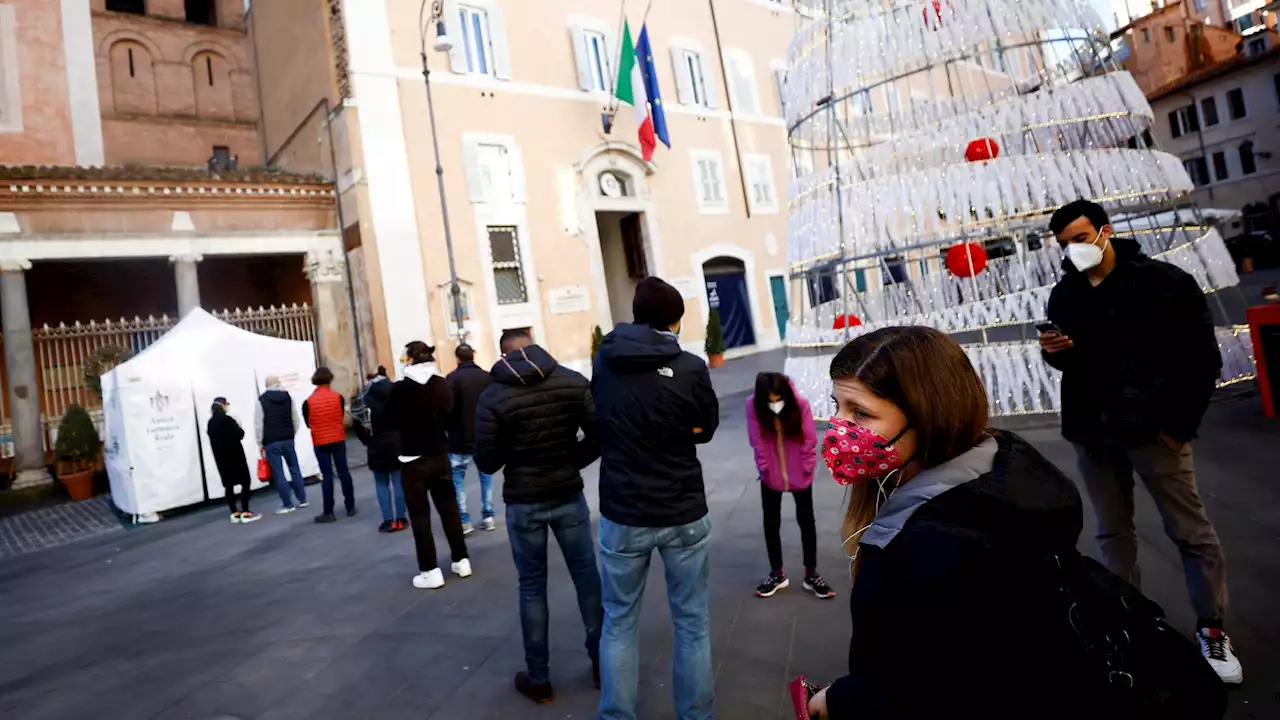 Italia impone la vacuna obligatoria a los mayores de 50