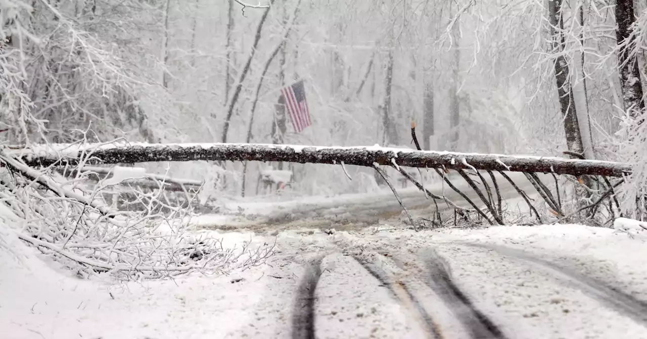 Virginia governor declares state of emergency as state braces for more snow