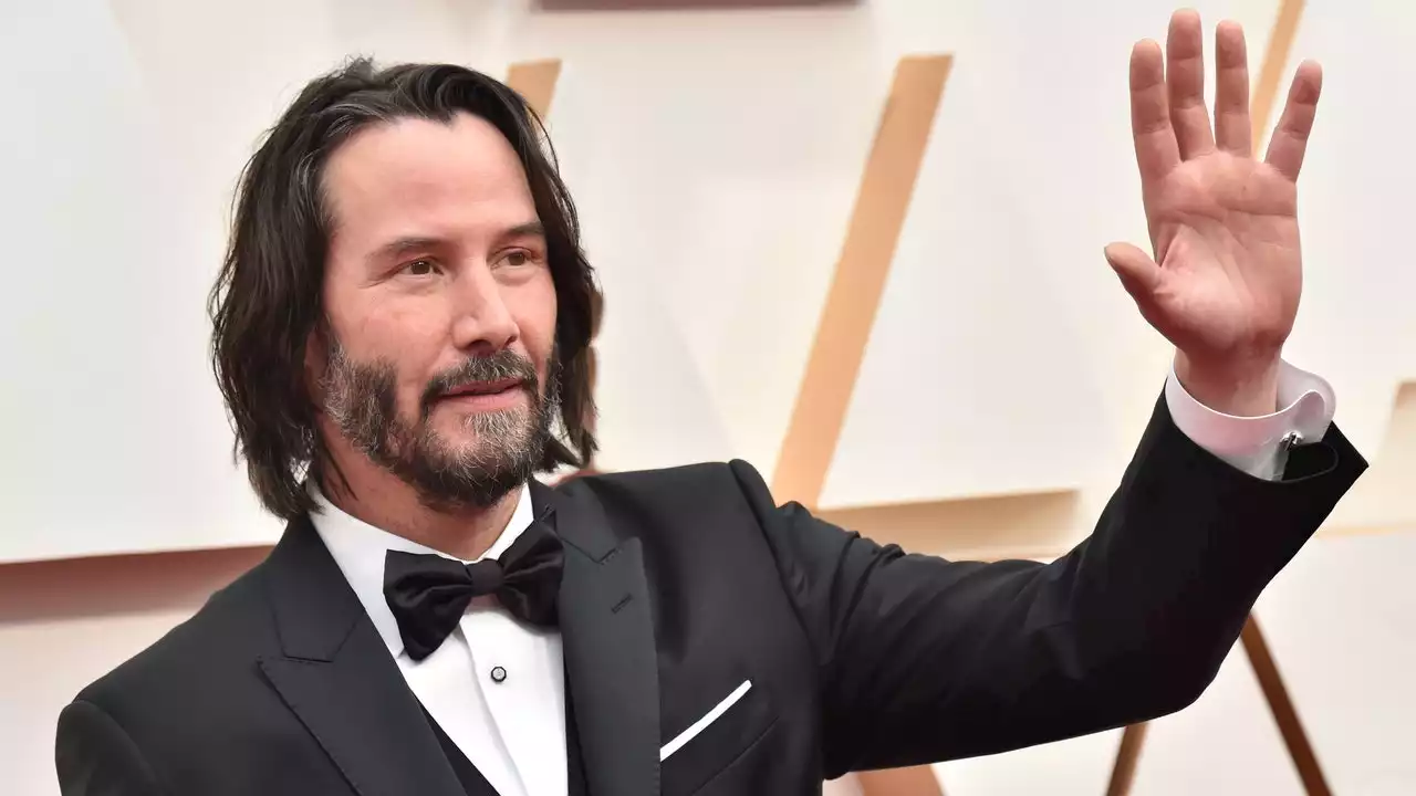 All Hail Keanu Reeves, One of Hollywood’s Very Best Men