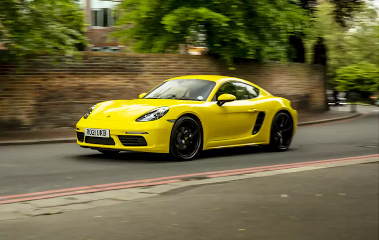 Porsche 718 Cayman Review 2022