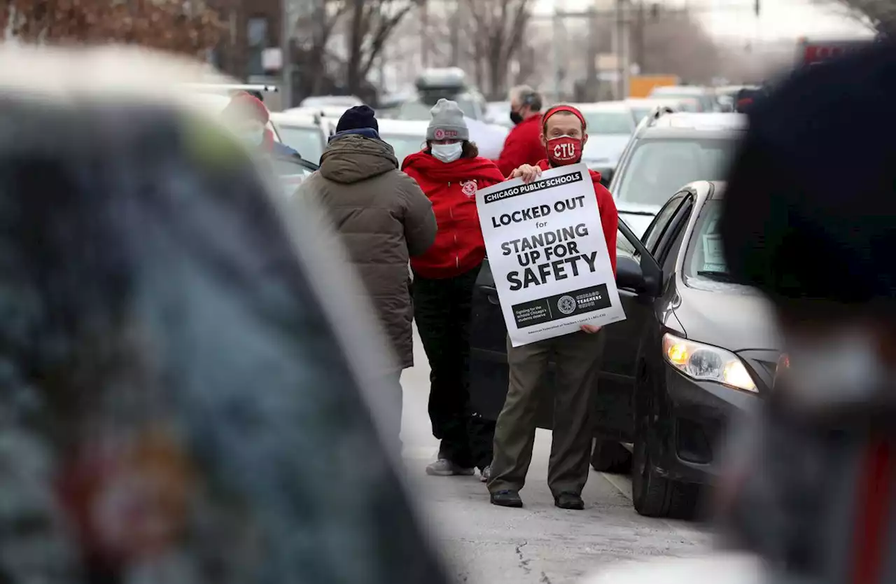 Chicago Public Schools cancels Friday classes amid ongoing teacher union standoff, record COVID-19 cases