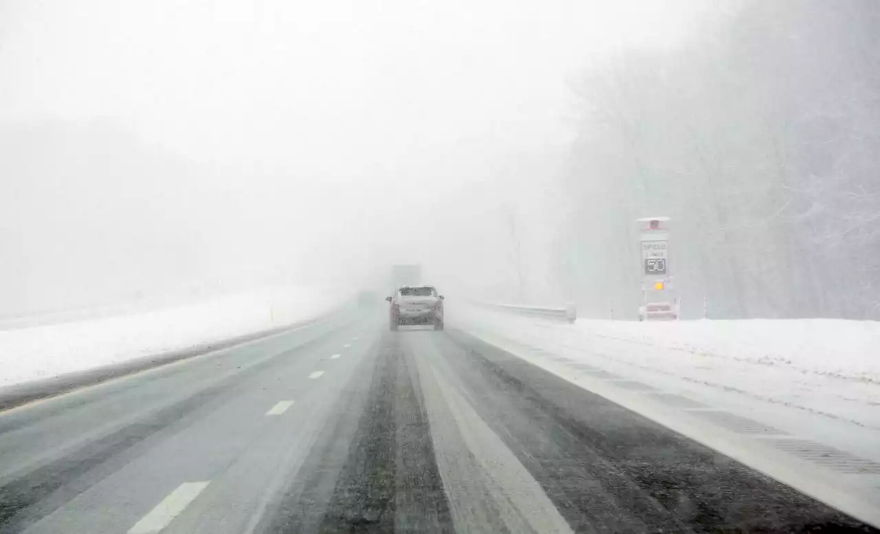 Heavy snow band hits parts of Lake, Ashtabula counties